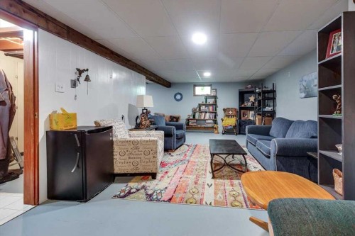 334078 Range Road 241, Rural Kneehill County, AB - Indoor