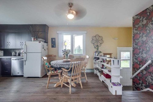 334078 Range Road 241, Rural Kneehill County, AB - Indoor