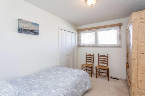 18 Mclevin Crescent, Red Deer, AB - Indoor Photo Showing Bedroom