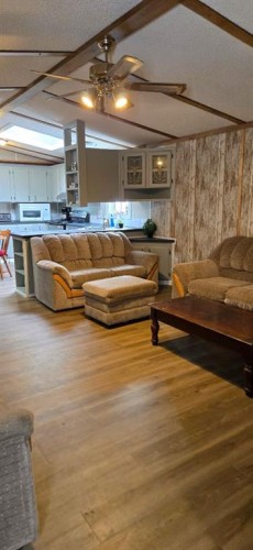 262053 Township Road 444, Rural Ponoka County, AB - Indoor Photo Showing Other Room