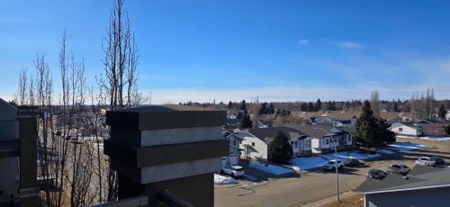 405-4425 Heritage Way, Lacombe, AB - Outdoor With View