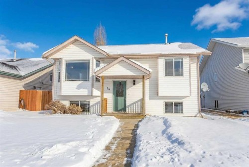 14 Silver Drive  Blackfalds, AB T0M 0J0