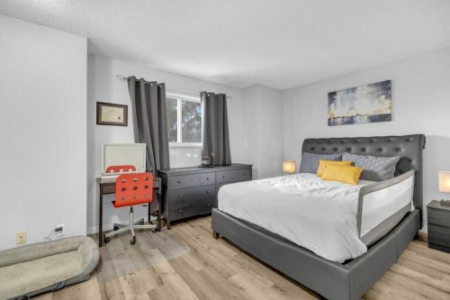 5 Erickson Drive, Red Deer, AB - Indoor Photo Showing Bedroom