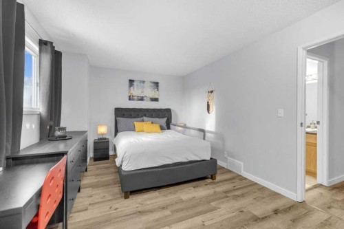 5 Erickson Drive, Red Deer, AB - Indoor Photo Showing Bedroom