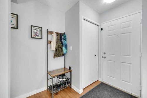 5 Erickson Drive, Red Deer, AB - Indoor Photo Showing Other Room