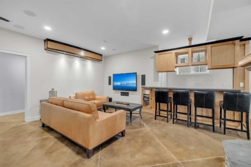 30 Law Close, Red Deer, AB - Indoor