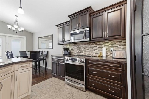 69 Turner Crescent, Red Deer, AB - Indoor Photo Showing Kitchen With Upgraded Kitchen