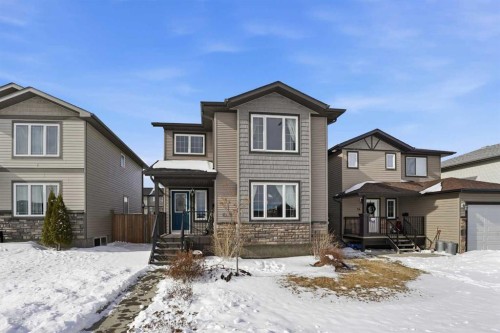 20 Almond Crescent  Blackfalds, AB T4M 0J6