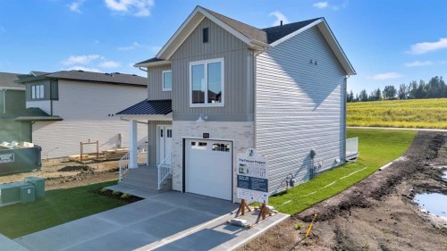 107 Hampton Crescent, Sylvan Lake, AB - Outdoor