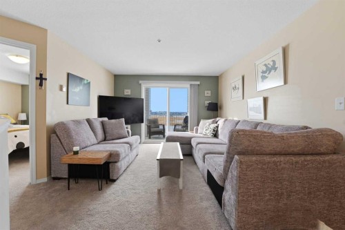 112-3 Broadway Rise, Sylvan Lake, AB - Indoor Photo Showing Living Room