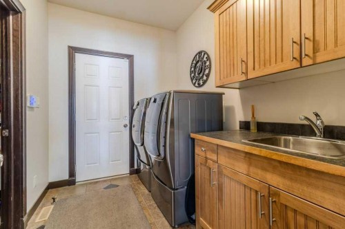 7 Laurel Road, Sylvan Lake, AB - Indoor