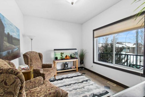 7 Laurel Road, Sylvan Lake, AB - Indoor