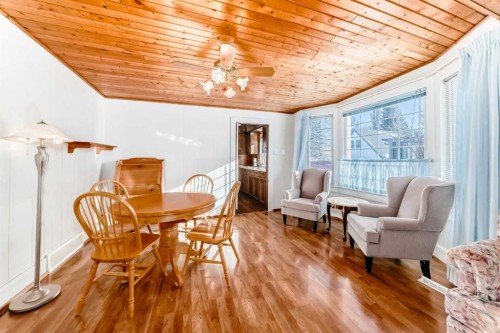 5306 52 Avenue, Ponoka, AB - Indoor