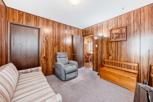 5306 52 Avenue, Ponoka, AB - Indoor Photo Showing Other Room