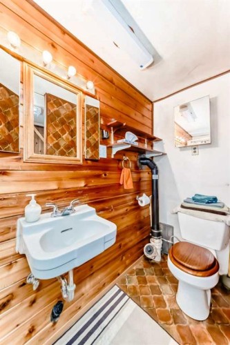 5306 52 Avenue, Ponoka, AB - Indoor Photo Showing Other Room