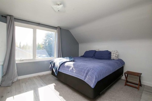 3515 45 Avenue, Red Deer, AB - Indoor Photo Showing Bedroom