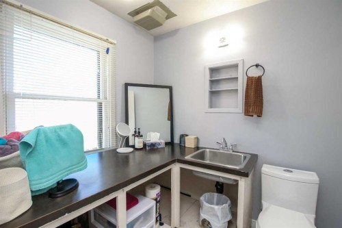 3515 45 Avenue, Red Deer, AB - Indoor Photo Showing Bathroom