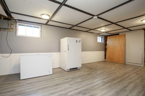 3515 45 Avenue, Red Deer, AB - Indoor