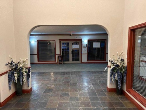 328-18 Averill Street, Red Deer, AB -  Photo Showing Other Room