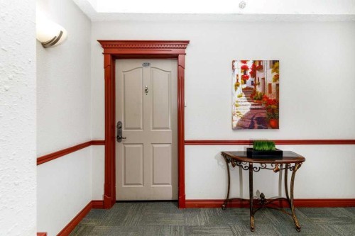 328-18 Averill Street, Red Deer, AB - Indoor Photo Showing Other Room