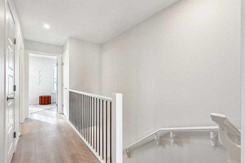 14685 1 Street Ne, Calgary, AB - Indoor Photo Showing Other Room