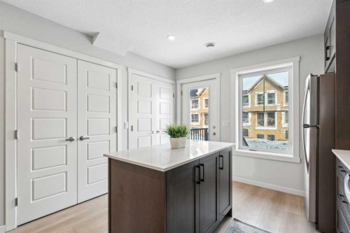 14685 1 Street Ne, Calgary, AB - Indoor