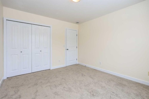 1025-31 Jamieson Avenue, Red Deer, AB - Indoor Photo Showing Other Room