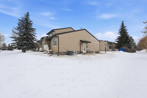 1-96 Holmes Street, Red Deer, AB - Outdoor