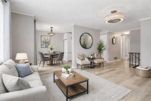 1-96 Holmes Street, Red Deer, AB - Indoor Photo Showing Living Room