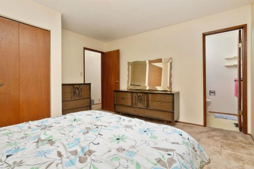 4210 69 Street, Camrose, AB - Indoor Photo Showing Bedroom