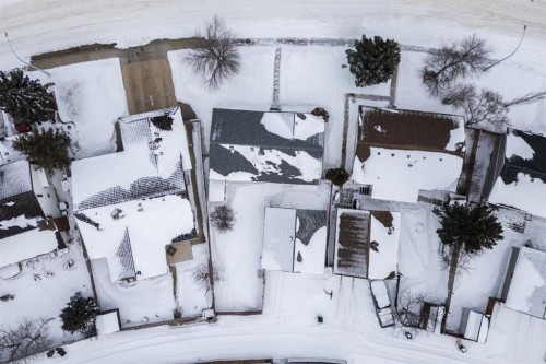 4210 69 Street, Camrose, AB - Outdoor