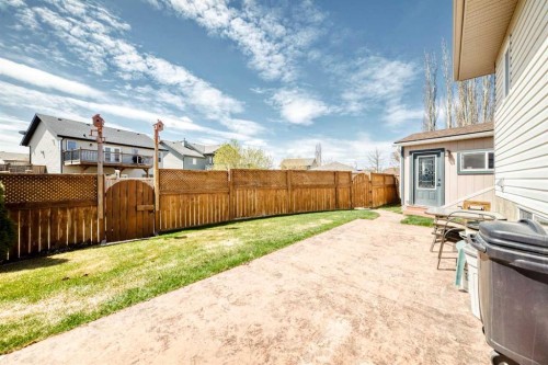 8 Filbert Close, Sylvan Lake, AB - Outdoor