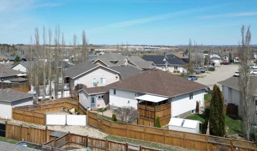 8 Filbert Close, Sylvan Lake, AB - Outdoor