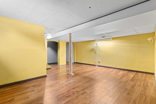 38 Ogden Avenue, Red Deer, AB - Indoor