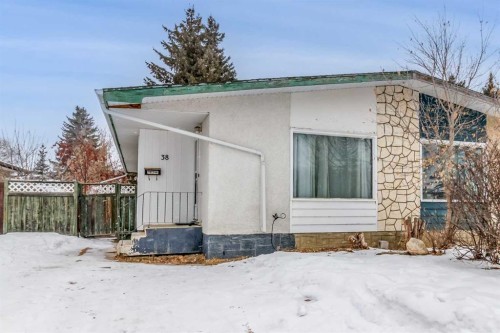 38 Ogden Avenue, Red Deer, AB - Outdoor