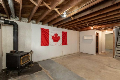 4919 46 Street, Innisfail, AB - Indoor Photo Showing Basement
