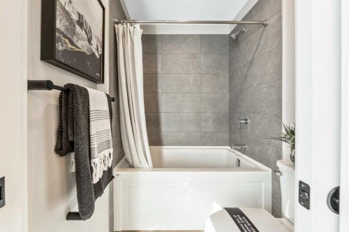154 Osprey Hill Way Sw, Calgary, AB - Indoor Photo Showing Bathroom