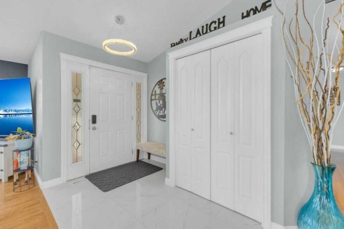 3905 39 Street Close, Ponoka, AB - Indoor