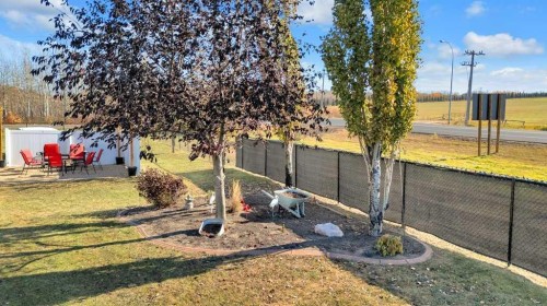 3905 39 Street Close, Ponoka, AB - Outdoor With View