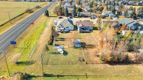 3905 39 Street Close, Ponoka, AB - Outdoor With View