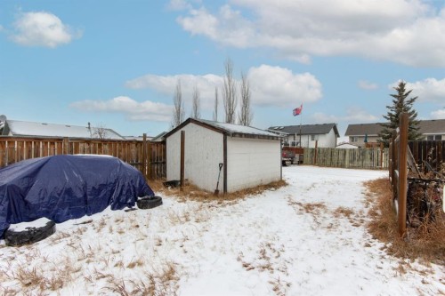 66 Stanford Boulevard, Blackfalds, AB - Outdoor