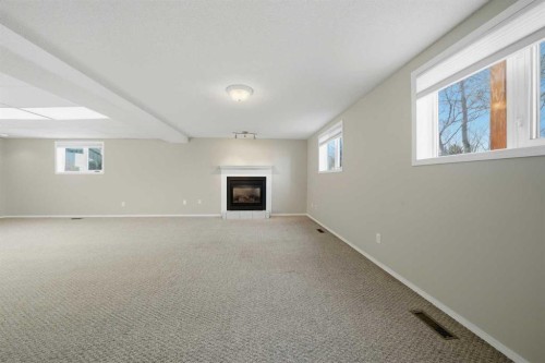 15 26534 Township Road 384, Rural Red Deer County, AB - Indoor