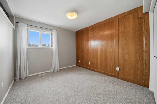 15 26534 Township Road 384, Rural Red Deer County, AB - Indoor Photo Showing Other Room