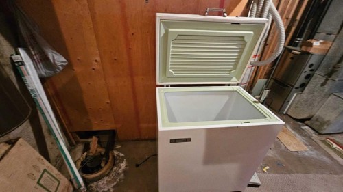 4618 Westminster Avenue, Coronation, AB - Indoor Photo Showing Other Room