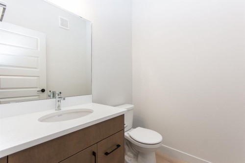37 Terra Close, Red Deer, AB - Indoor Photo Showing Bathroom