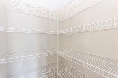 41 Terra Close, Red Deer, AB - Indoor With Storage