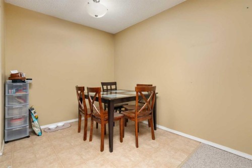 405-5418 52 Street, Camrose, AB - Indoor