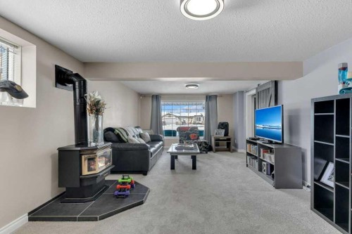 9 Pickering Close, Sylvan Lake, AB - Indoor