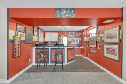 9 Pickering Close, Sylvan Lake, AB - Indoor Photo Showing Other Room