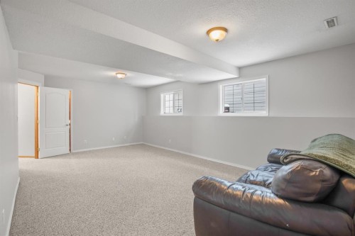 68 Kelly Street, Red Deer, AB - Indoor